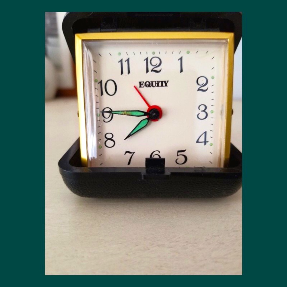 Vintage 70s EQUITY Folding Travel Windup Alarm Clock in case Works GREAT! - Picture 6 of 9